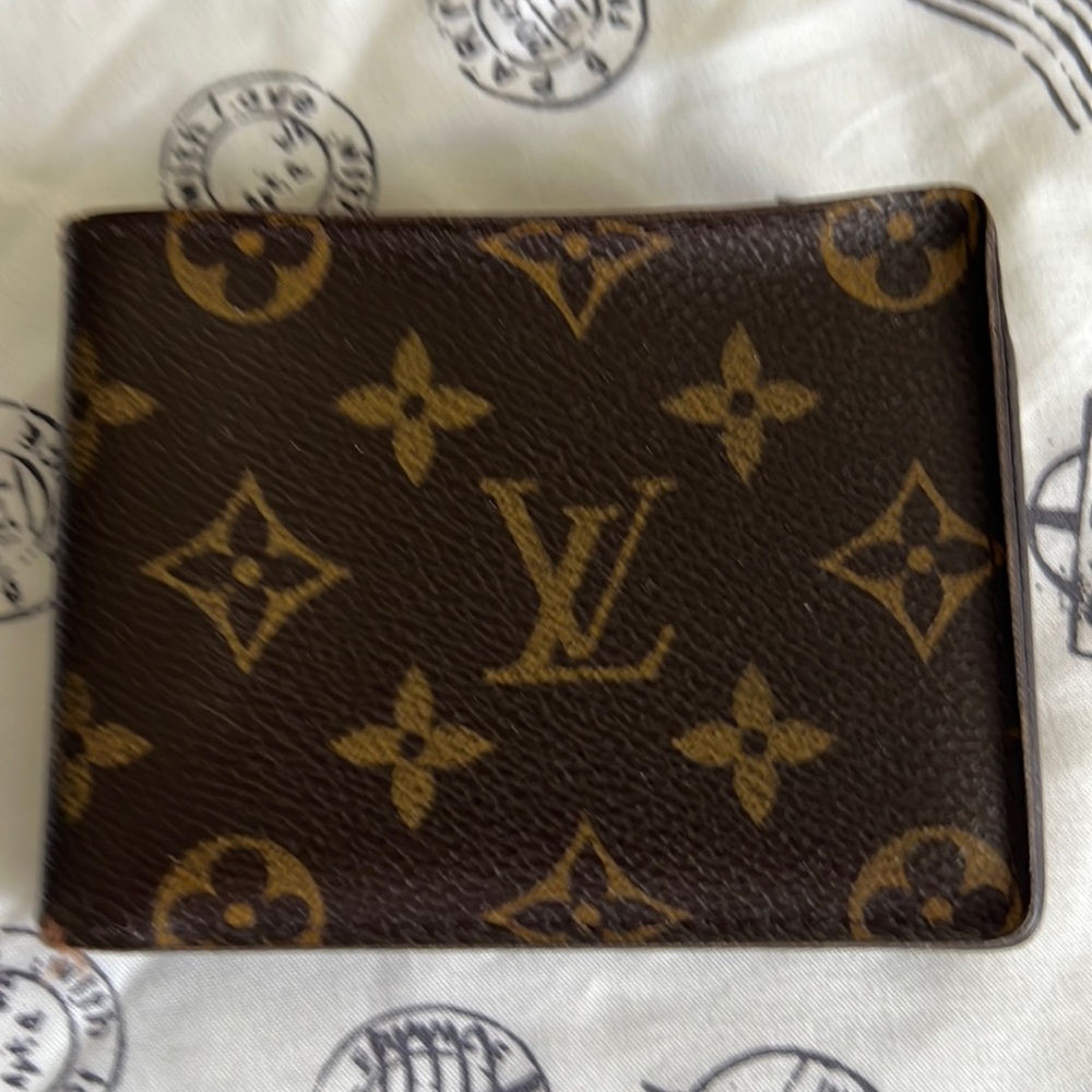 Louis Vuitton men wallet